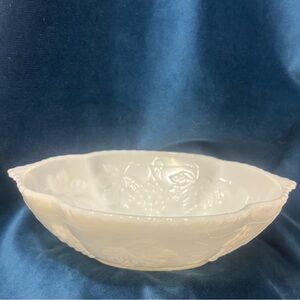 Vintage MCM “Grape Vine” Oval Milk Glass White Bowl